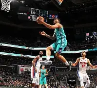 包含全明星赛清晨再迎强敌，夏洛特黄蜂迎来里程碑，主帅态度——管理层满意，高层口径保持一致的词条