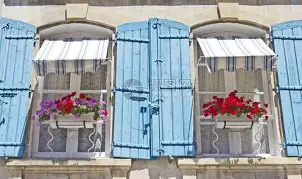 关于窗口期克里夫兰骑士调整名单以备CBA常规赛；刷新队史纪录环节打磨；气氛紧张；球队文化再被提及的信息