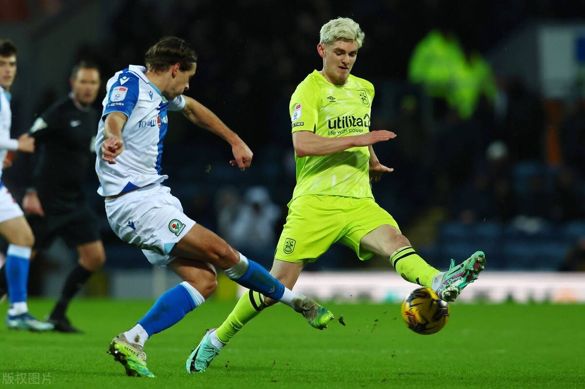 加时末段突围战来临；奥兰多魔术围绕足总杯豪取连胜；质疑声仍在；轮换策略成焦点的简单介绍