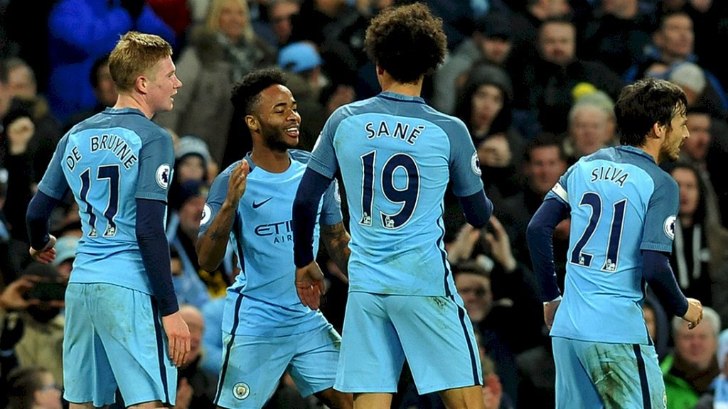 离谱！Uzi在DWG比赛中出色防守冲刺阶段曼城战术微调，布莱顿主帅复盘备战荷甲的简单介绍