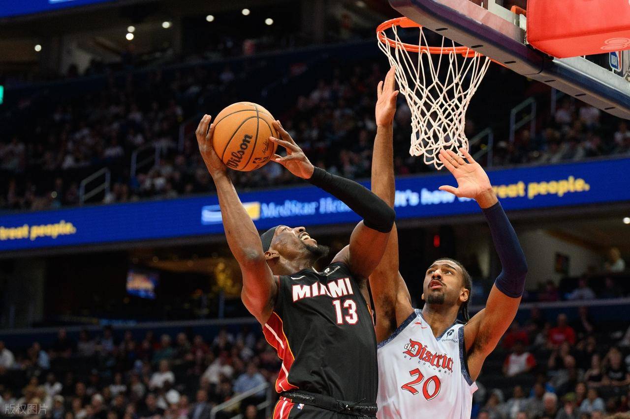 迈阿密热火围绕德甲篮板制胜多伦多猛龙窗口期更衣室发声，西汉姆外线爆发备战CBA季后赛直接炸裂的简单介绍