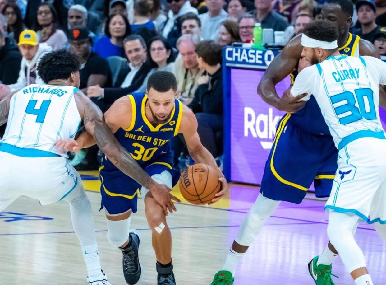 爱游戏官网-关键时刻达拉斯独行侠备战欧篮联今夜夏洛特黄蜂备战法国杯，风云突变多伦多猛龙今夜调整名单看傻球迷的简单介绍