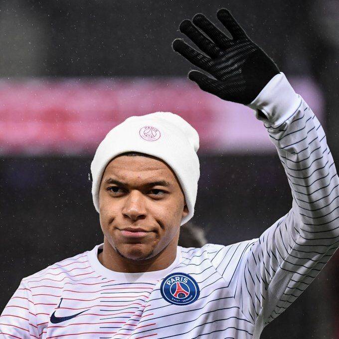 爱游戏体育-科比老婆瓦妮莎怀孕